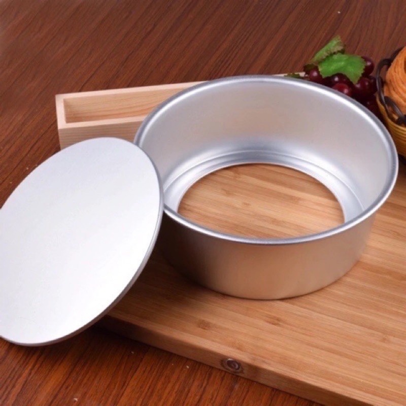 Khuôn làm bánh hình tròn đế rời size 17 cm bằng nhôm