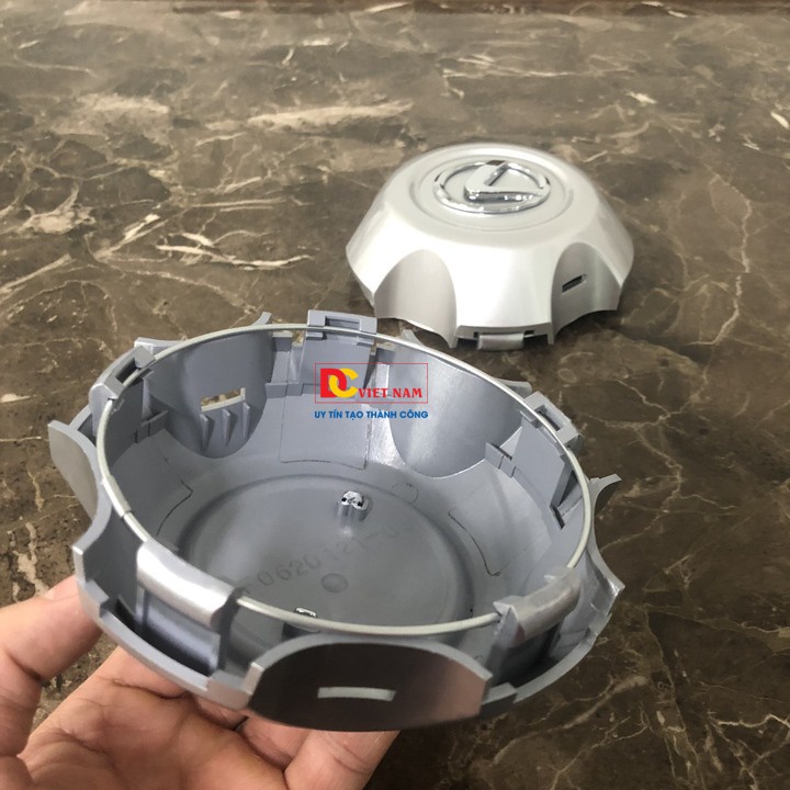 1 chiếc Logo chụp mâm, ốp lazang bánh xe ô tô Lexus LX470 mã TY-121 ( HÀNG LUÔN SẴN )