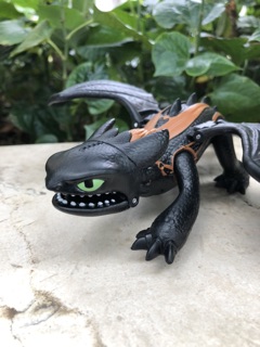 Mô hình rồng Toothless