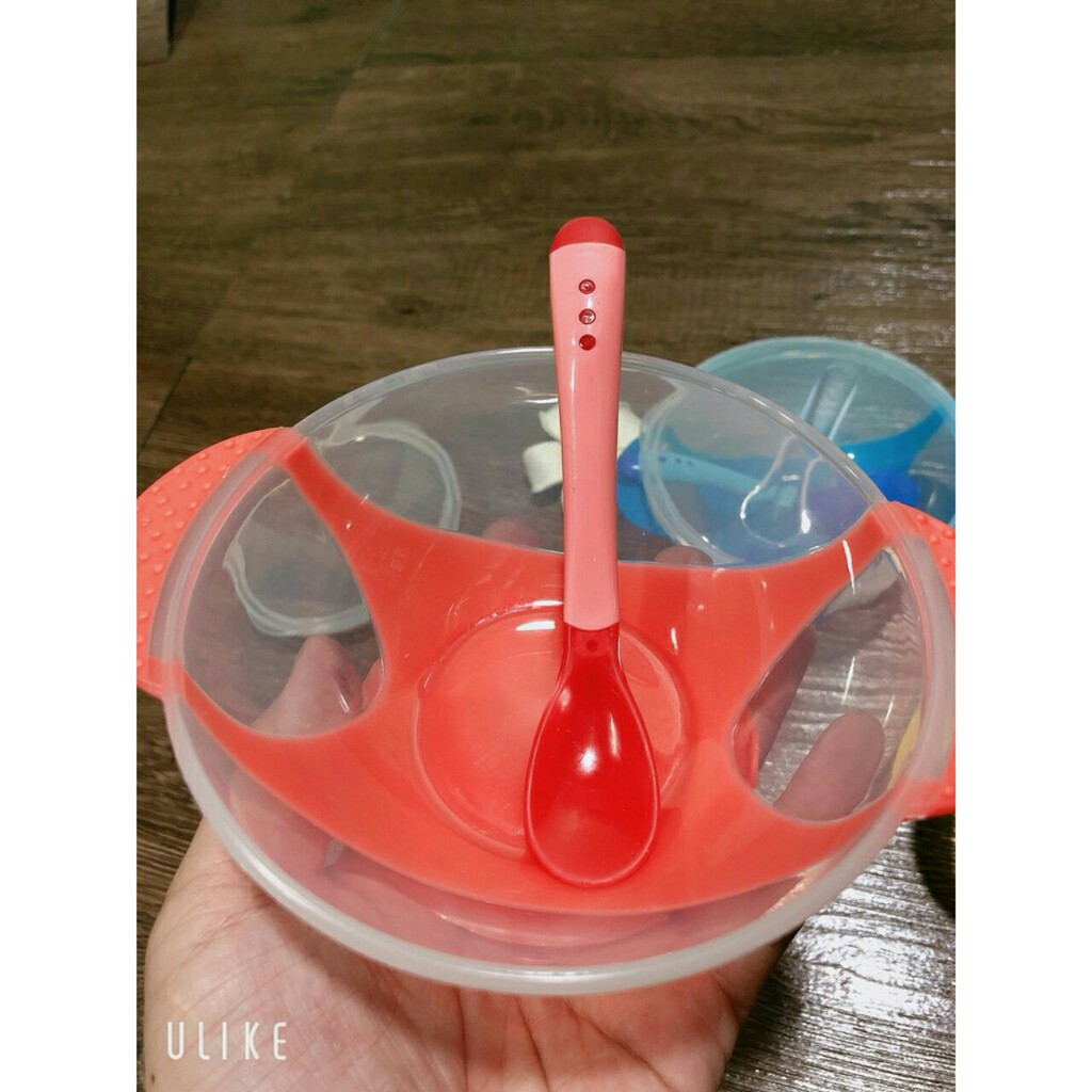 Bát ăn dặm chống đổ kèm thìa báo nóng cảm biến màu an toàn cho bé