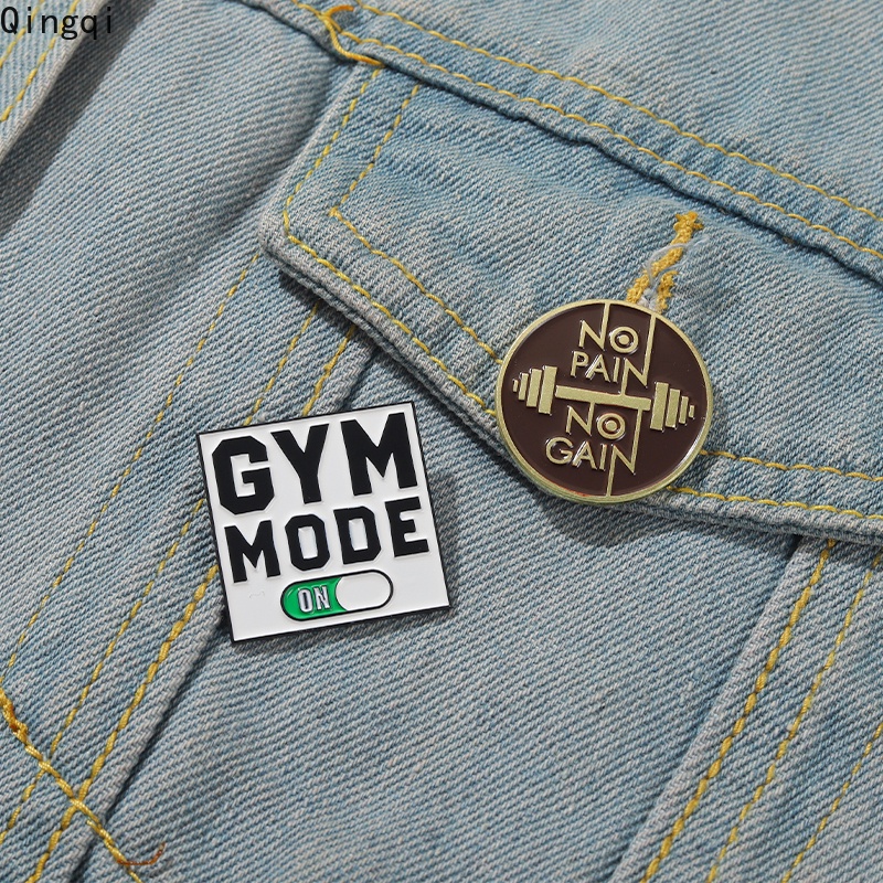 Ghim cài áo Miss Zoe khắc chữ sáng tạo thời trang