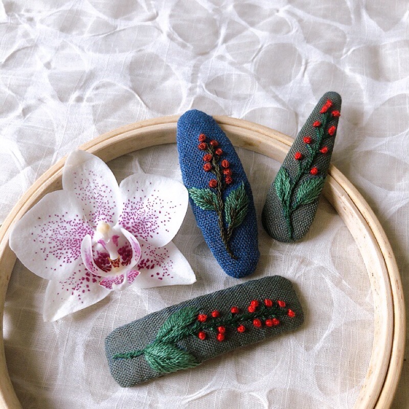Set 2c kẹp tóc thêu tay 6cm  🌺Giao mẫu ngẫu nhiên🌺