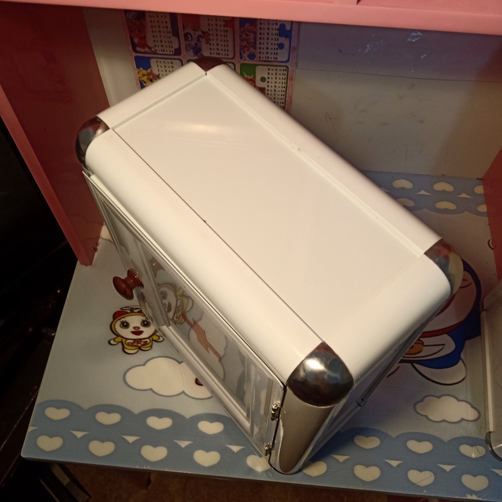 Tủ thuốc y tế gia đình treo tường