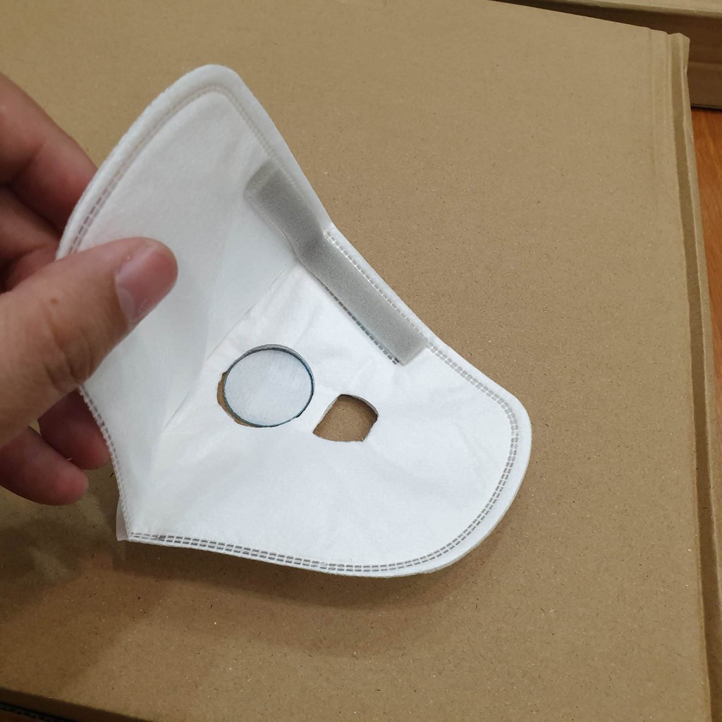 Khẩu trang Xiaomi Purely combo tấm / miếng lọc thay thế (gồm 1 tấm lót trắng và 2 tấm lọc tròn nhỏ xanh) (hình thật) | BigBuy360 - bigbuy360.vn