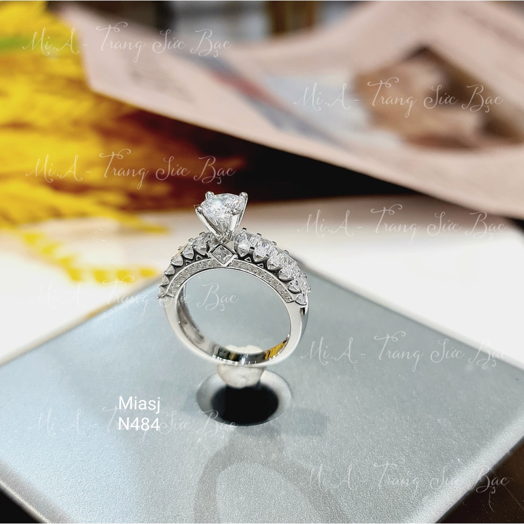 Nhẫn bạc Ý S925 nữ 4 chấu đính đá CZ cao cấp MiASJ N484 sang trọng