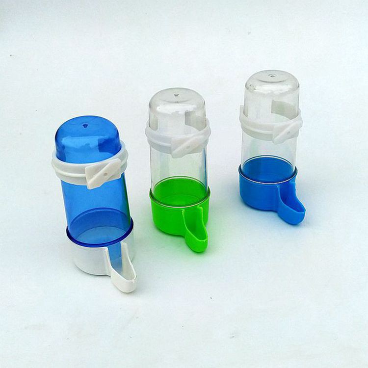 Cóng đựng thức ăn nước uống chim vẹt 240ml có khóa cài