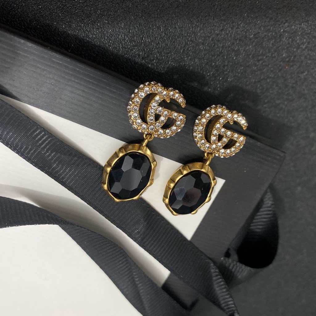 Bông Tai Gucci Bằng Thép Titan Hình Logo GG Đôi Thời Trang Cho Nữ