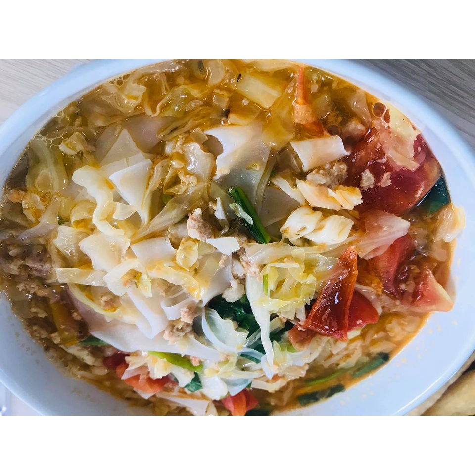 Bánh đa trắng, bánh đa đỏ Hải Phòng