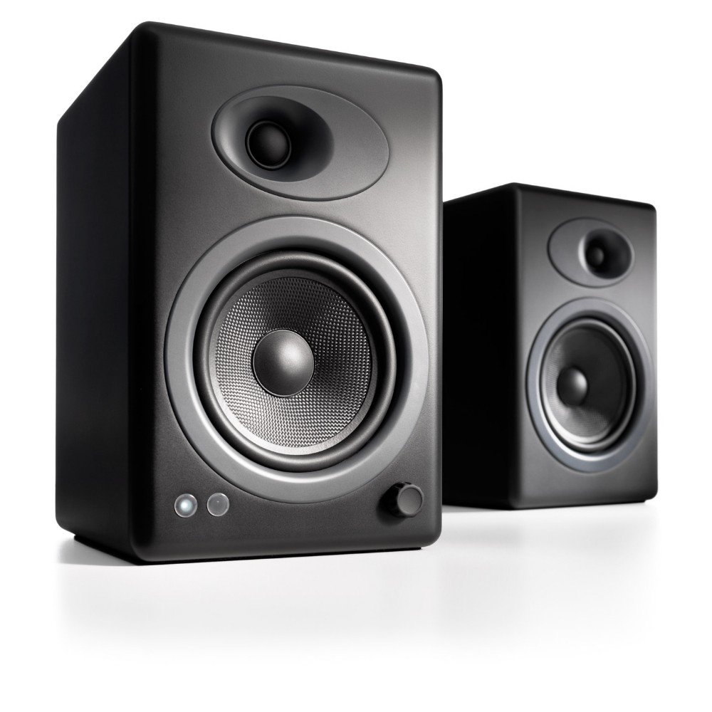 Loa Bookshelf AudioEngine A5+  , 2 màu trắng đen .