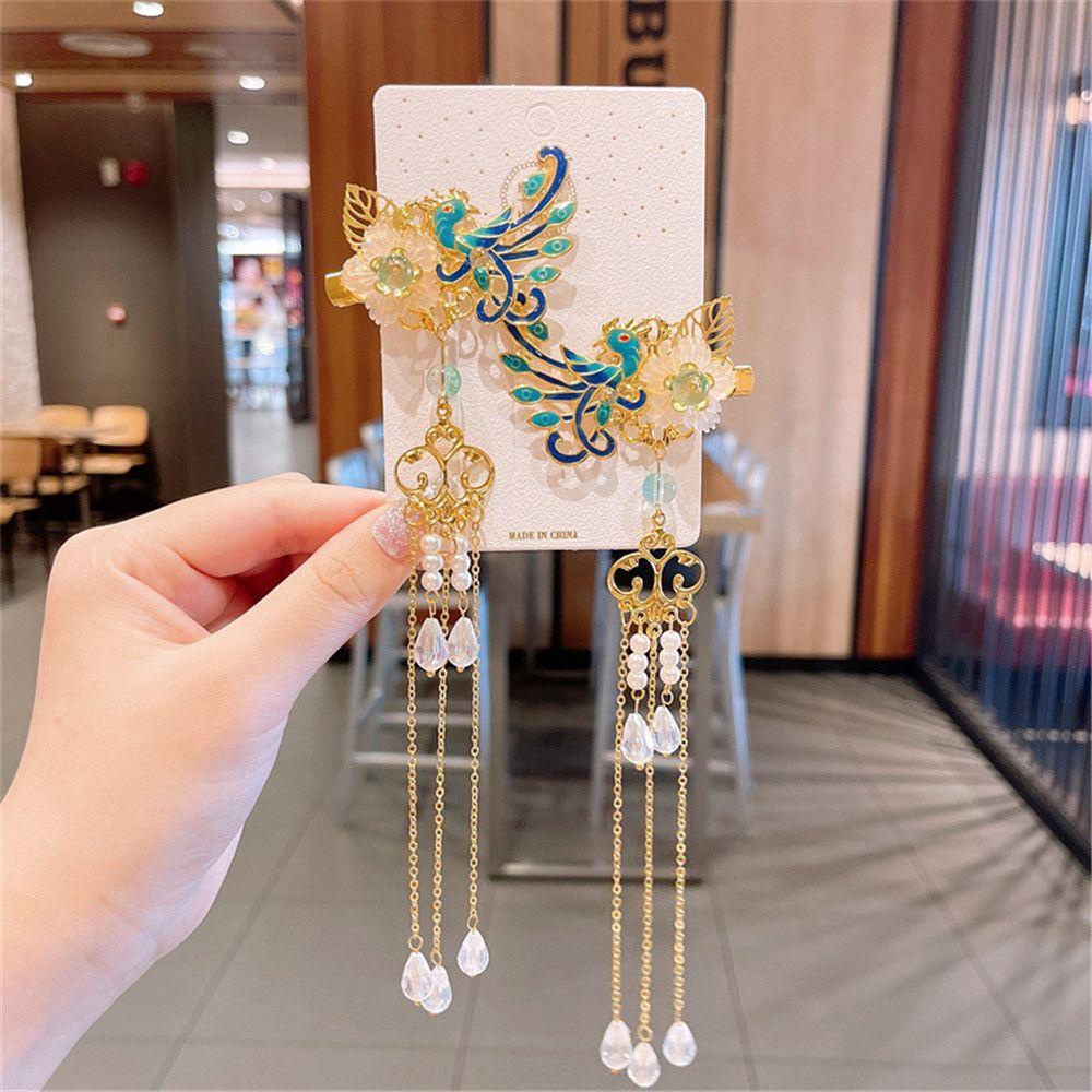 Set 2 Kẹp Tóc Hình Hoa Và Bướm Dễ Thương