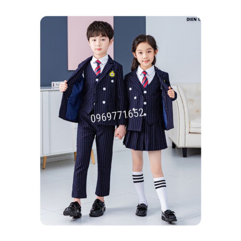 Bộ vest bé gái