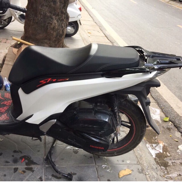 Đôi gù doghouse đỏ