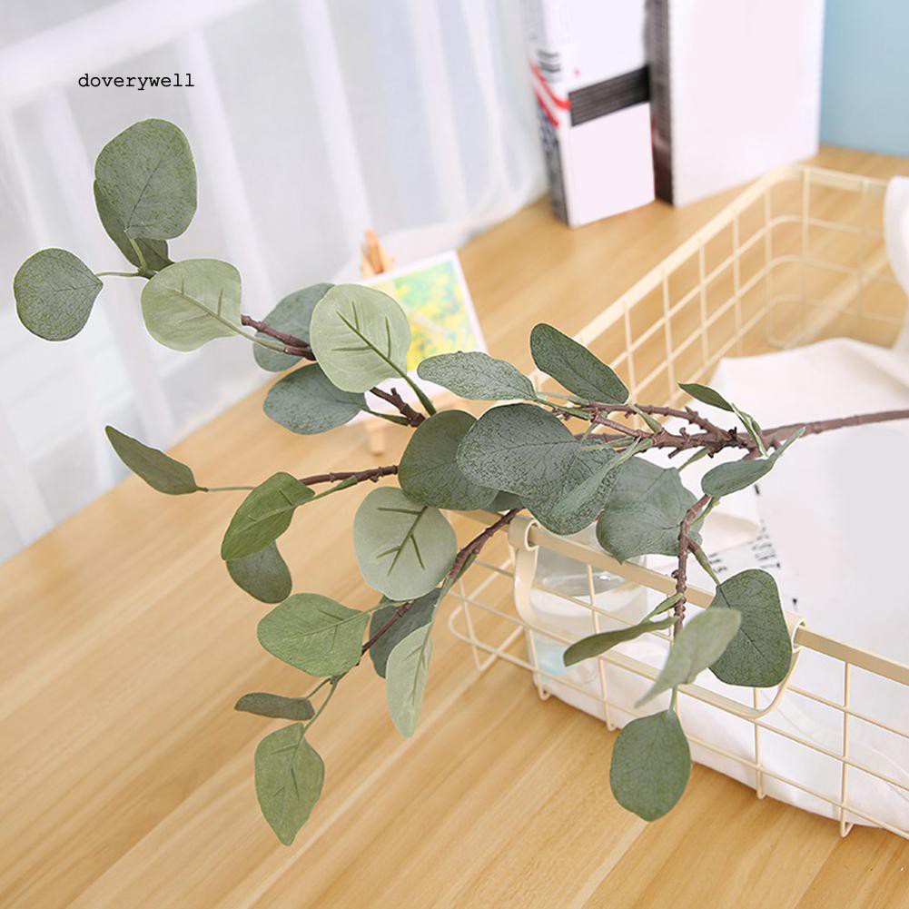 Nhánh hoa cây bạch đàn khô nhân tạo tiện dụng dùng để trang trí nhà cửa