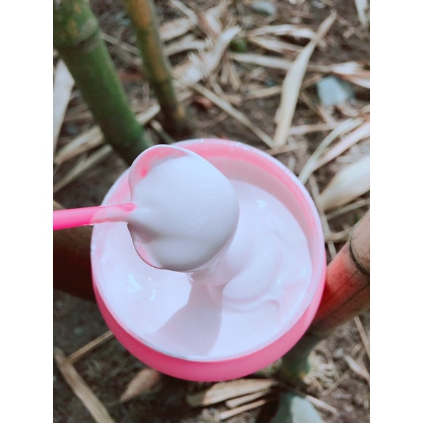 BODY MẦM DƯỠNG TRẮNG DA