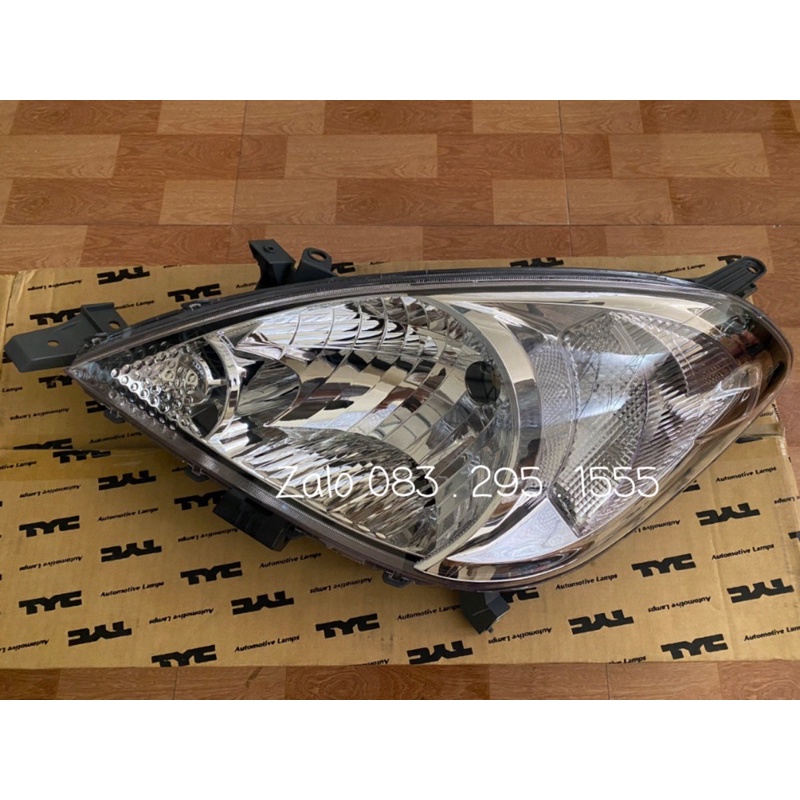 Đèn pha Innova ( giá 1 chiếc , TYC , Taiwan )