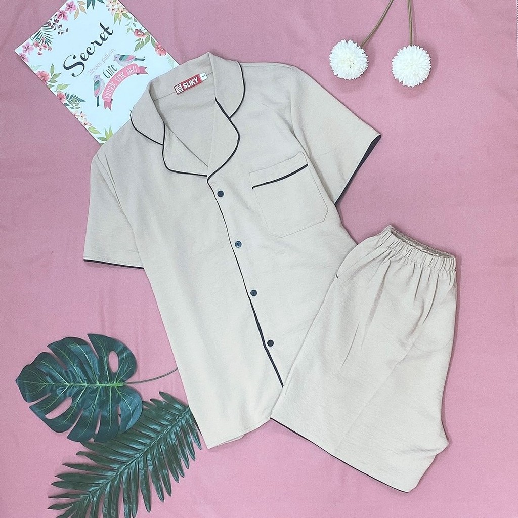 Bộ Pijama lụa áo cộc quần đùi nhiều hình cao cấp | BigBuy360 - bigbuy360.vn