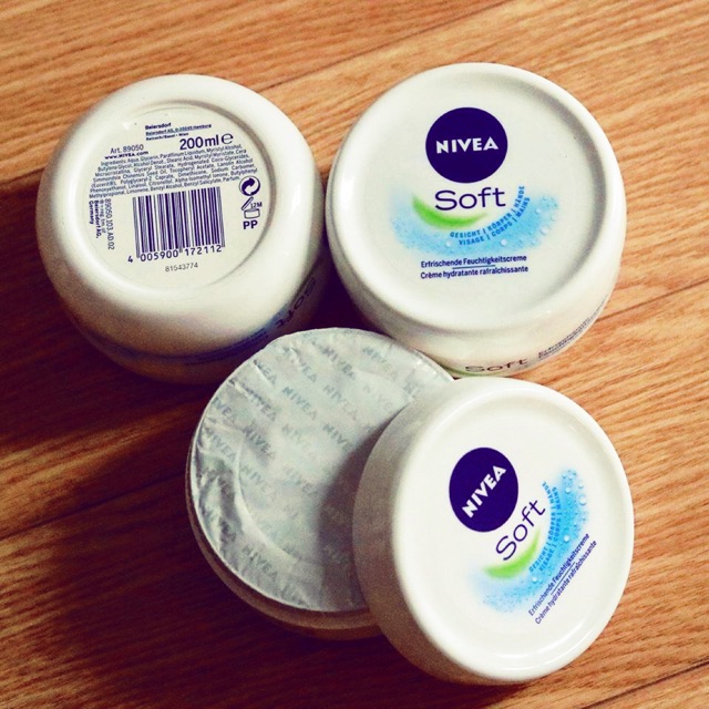Combo 2 Kem dưỡng Nivea Soft 200ml