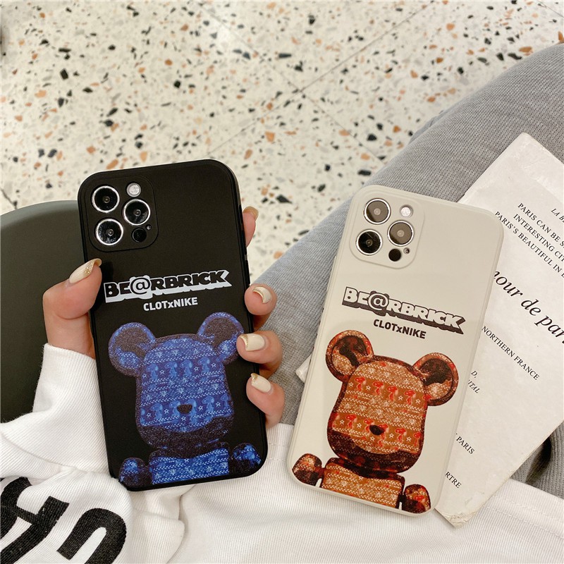 Ốp lưng iphone cạnh vuông in hình BearBrick siêu cool 6s/6plus/6splus/7plus/8plus/x/xs/xs max/11/11promax/12pro/12promax | BigBuy360 - bigbuy360.vn