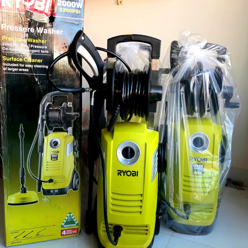 Máy Xịt Rửa Xe Ryobi 2000W