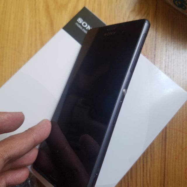 Điện thoại Sony Xperia Z1 ram 2G/16G Chính Hãng, máy tải Full ứng dụng cơ bản, cảm ứng mượt - GGS 01