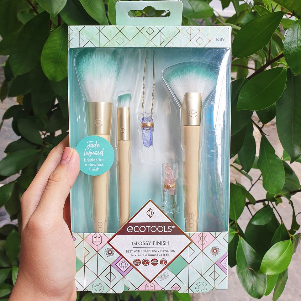 Set cọ Ecotools Glossy Finish