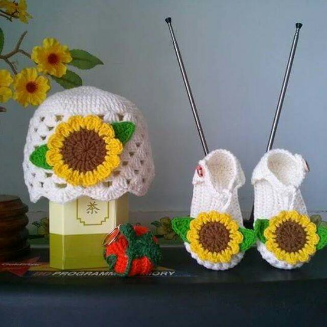 Giày nón len handmade