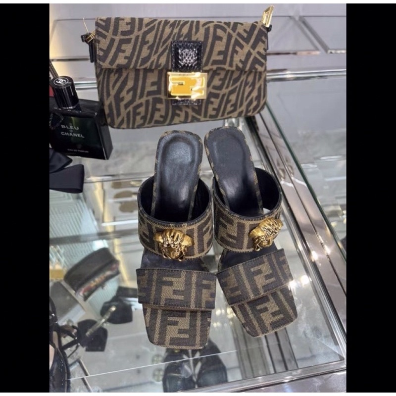 GUỐC VERSACE CAO CẤP