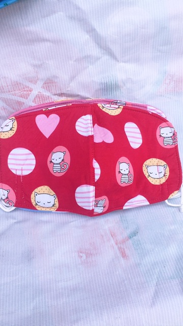 Khẩu trang cotton 3 lớp họa tiết cho nữ