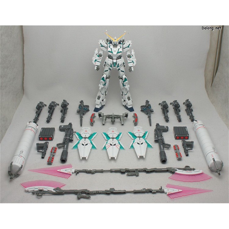 Mô Hình Lắp Ráp Gundam MG 6638 Full Armor Unicorn DABAN