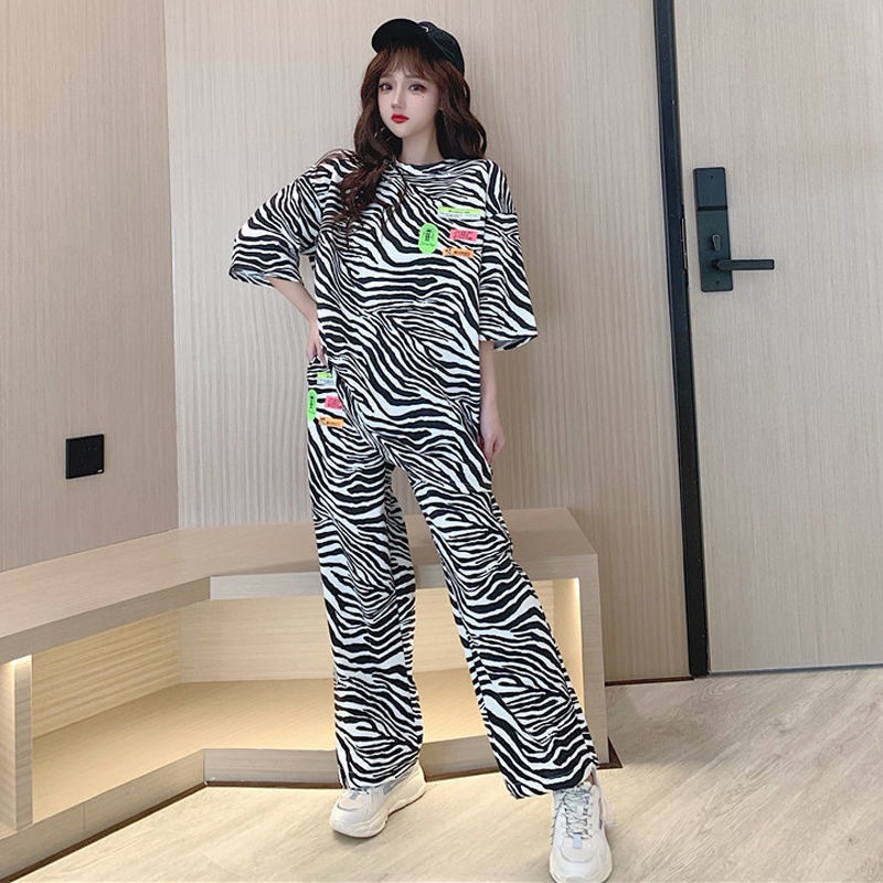 Western style suit women's summer new Korean loose short sleeved T-shirt + high waist legged casual pants Zebra Print two-piece set