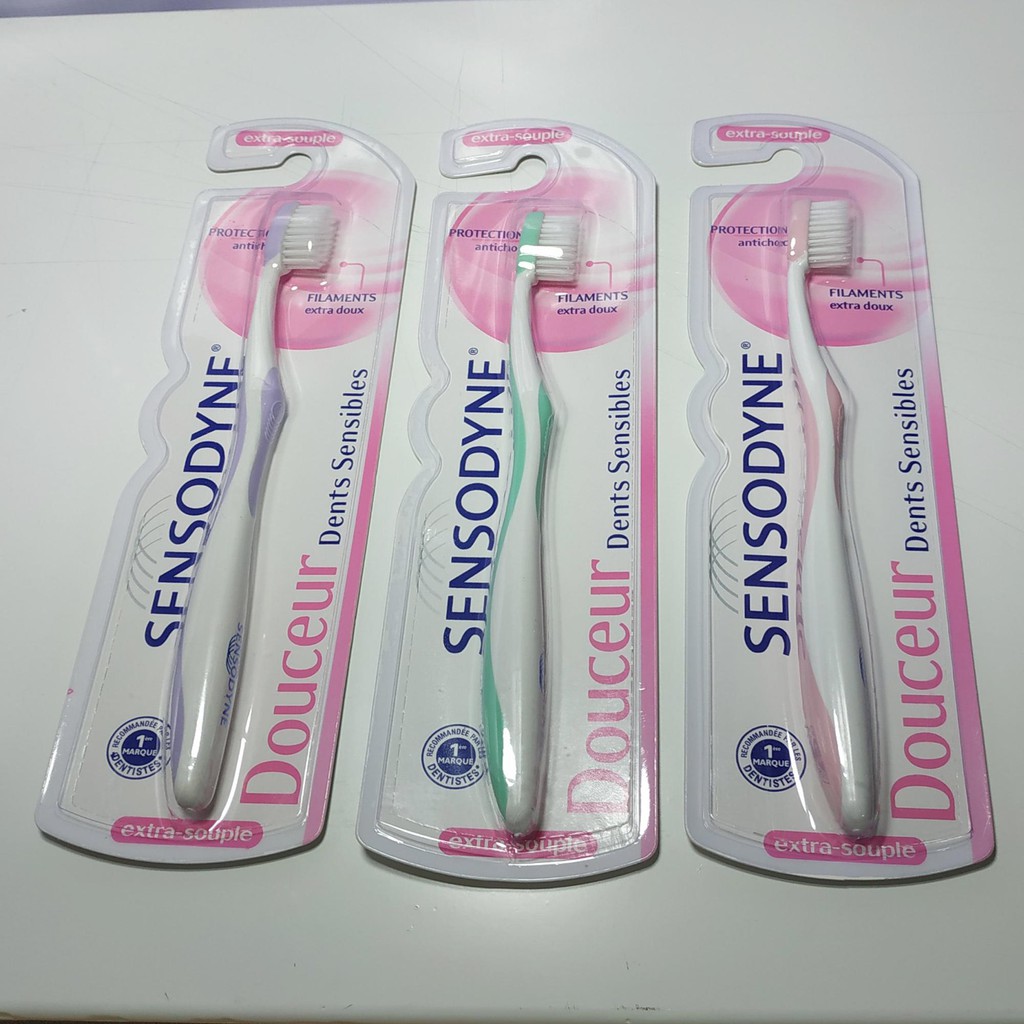 Bàn Chải Đánh Răng Sensodyne Extra - Souple Siêu Mềm (PHÁP) Hàng Cao Cấp