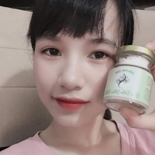 Bột rữa mặt trắng da ngừa mụn