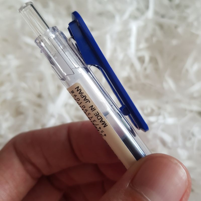 Bút gel Muji cây lẻ dạng bấm gài ngòi 0,5 mm