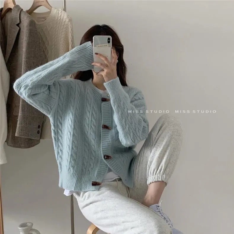 Áo khoác cardigan dệt kim màu sắc thời trang cho nữ