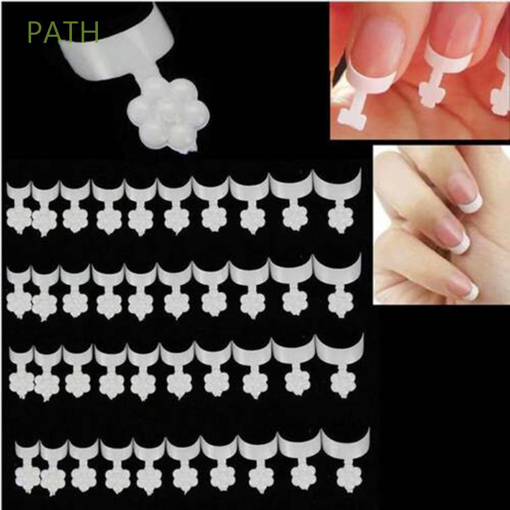 Móng Tay Giả Màu Trắng Đỏ Đen Kiểu Pháp