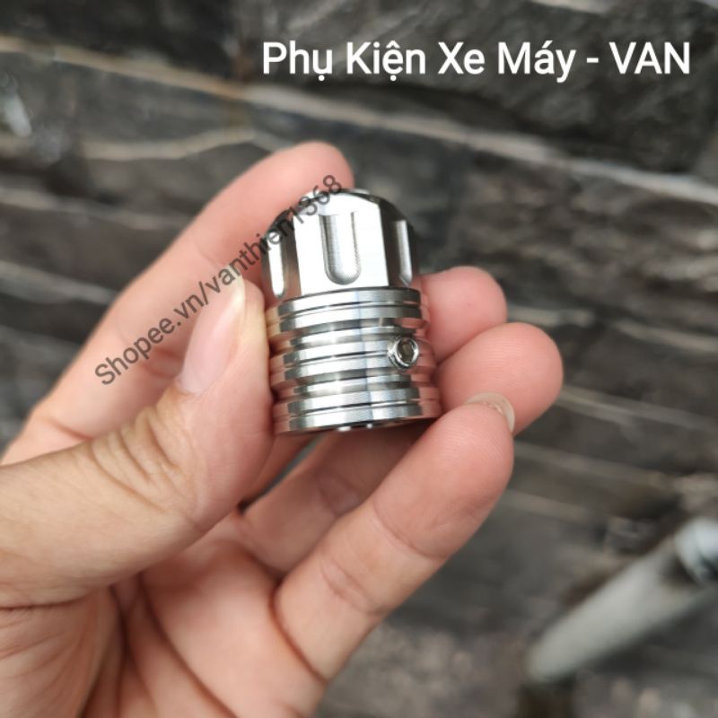 Chụp Giò Đạp Xe Máy Inox Salaya