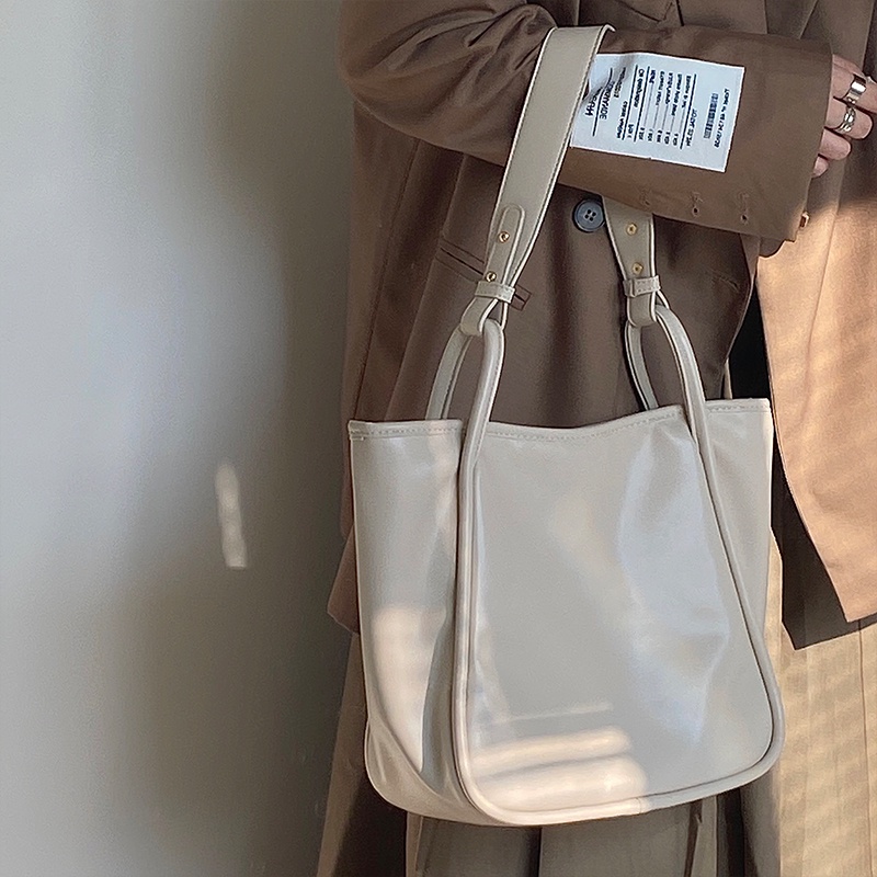 Túi đeo vai IELGY mềm mại thời trang đơn giản cho nữ