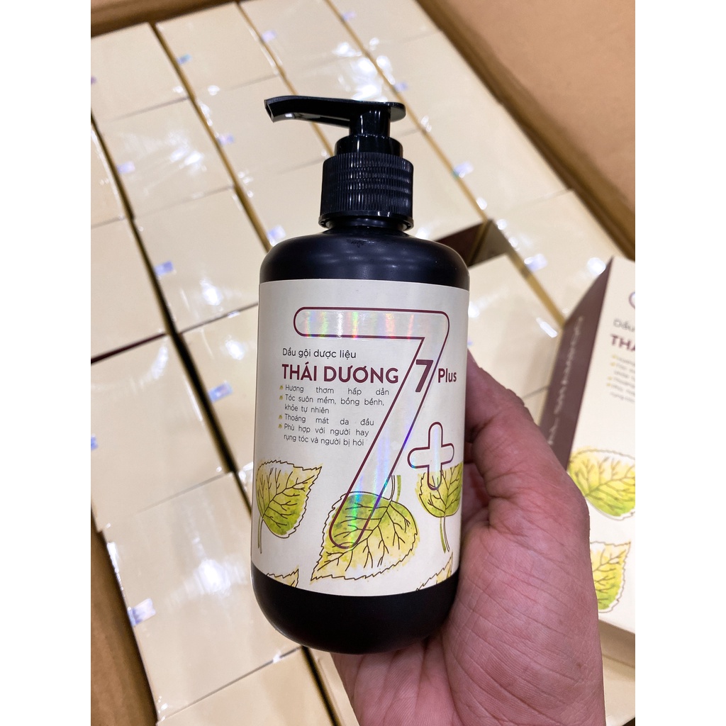 Dầu Gội Dược Liệu Thái Dương 7 Plus Giảm Gàu Ngăn Gãy Rụng 250ml