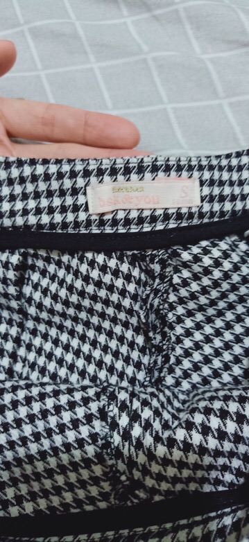 Pass quần váy Bershka auth size S