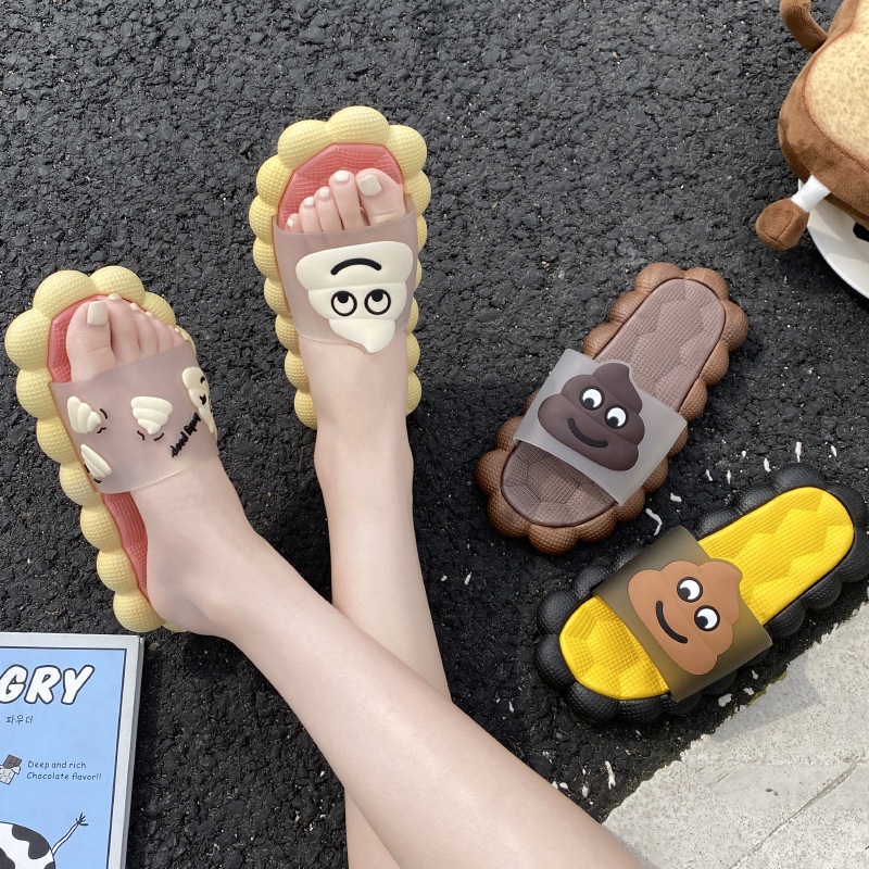 Dép Đi Trong Nhà Đế Dày Mùa Hè Mẫu Mới Phong Cách Đám Mây Stepping on Shit Cho Cặp Đôi Mang Trong Nhà Và Ngoài Trời