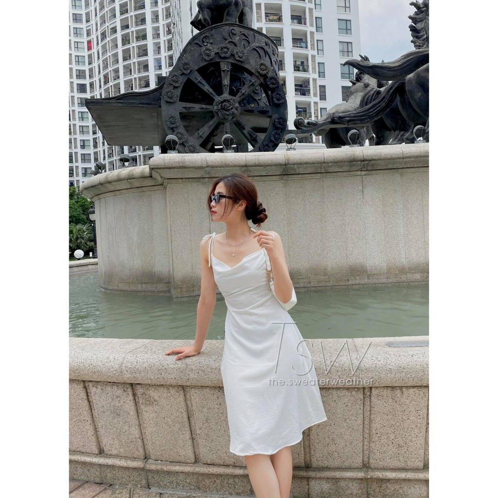 Váy 2 dây lụa cổ đổ chất dày (Ảnh thật) | BigBuy360 - bigbuy360.vn