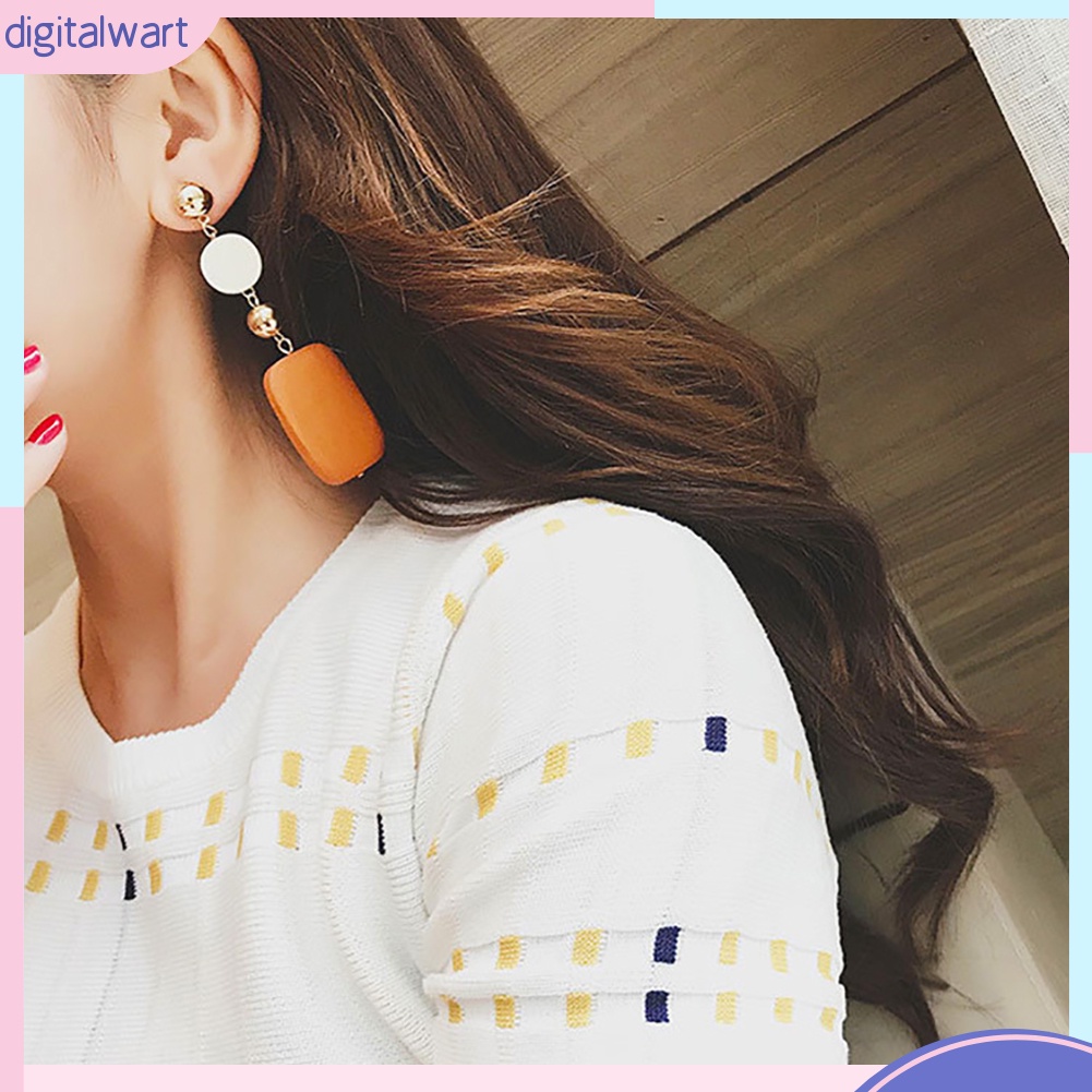 Đôi bông tai hợp phối họa tiết gỗ thời trang cho nữ