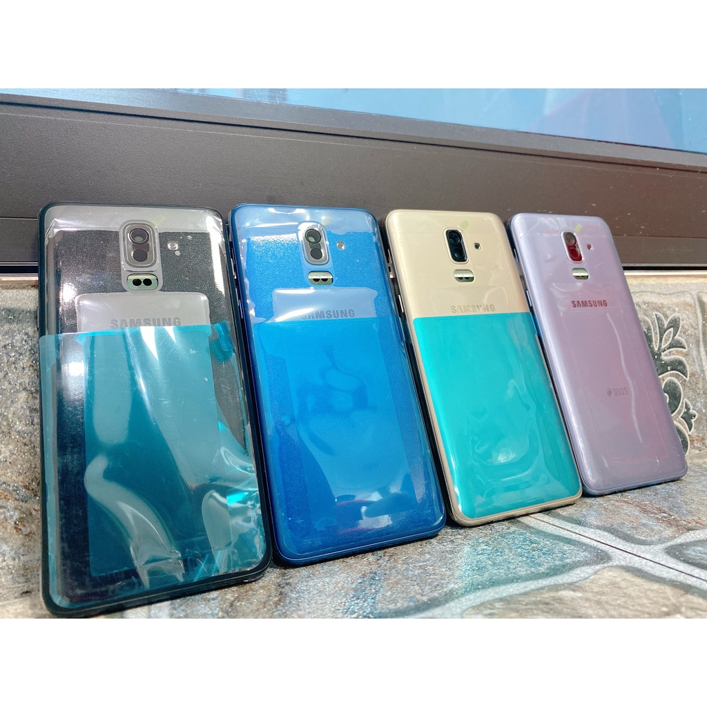 Vỏ samsung J8