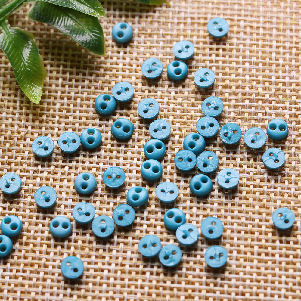 Set 50 cúc áo 4mm xinh xắn cho búp bê