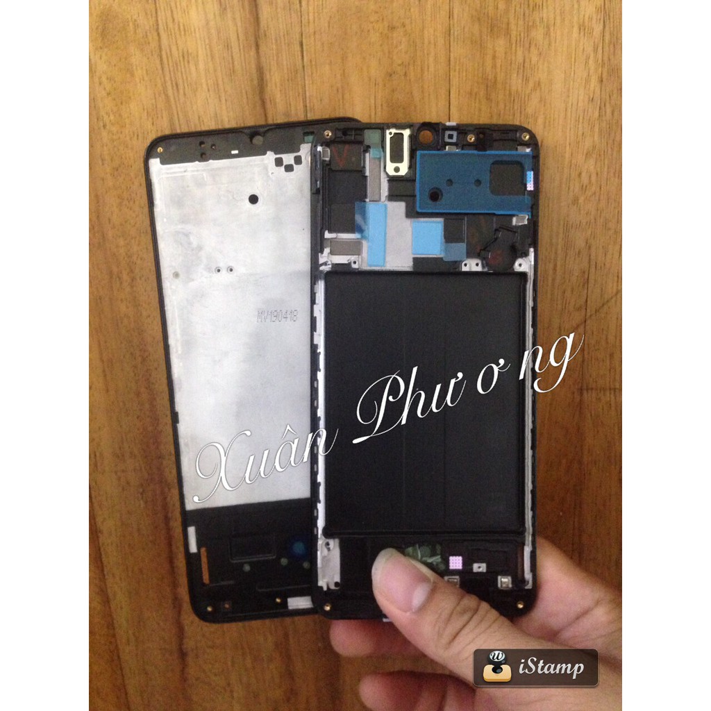 Khung xương Galaxy A70