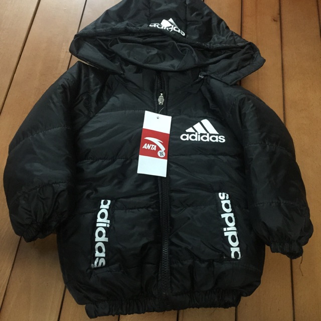Áo khoác phao adidas