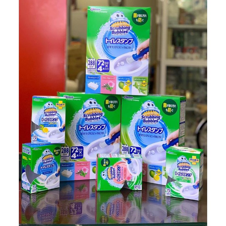 Viên gel thơm bắn dính bồn cầu