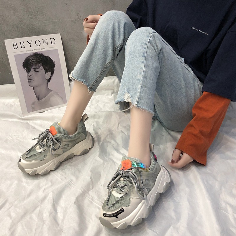 Giày thể thao sneaker nữ - Giày phản quang đế cao su( xả kho) (07)