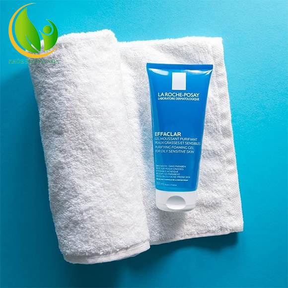 Sữa Rửa Mặt La Roche Posay Effaclar Purifying Foaming Gel Cleanser 50ml Cho Da Dầu Mụn, Nhạy Cảm