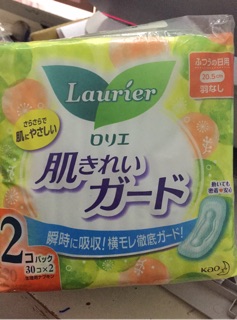 Băng vệ sinh Laurier Nhật nội địa